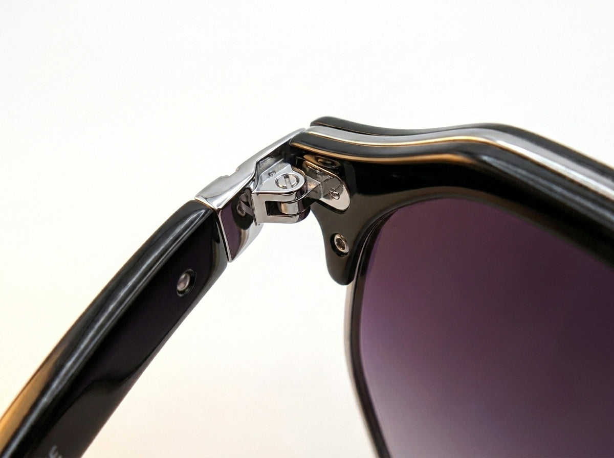 Ray-Ban Ferrari Edition 2170 – Lunettes de soleil géométriques aux verres brun doré dégradé