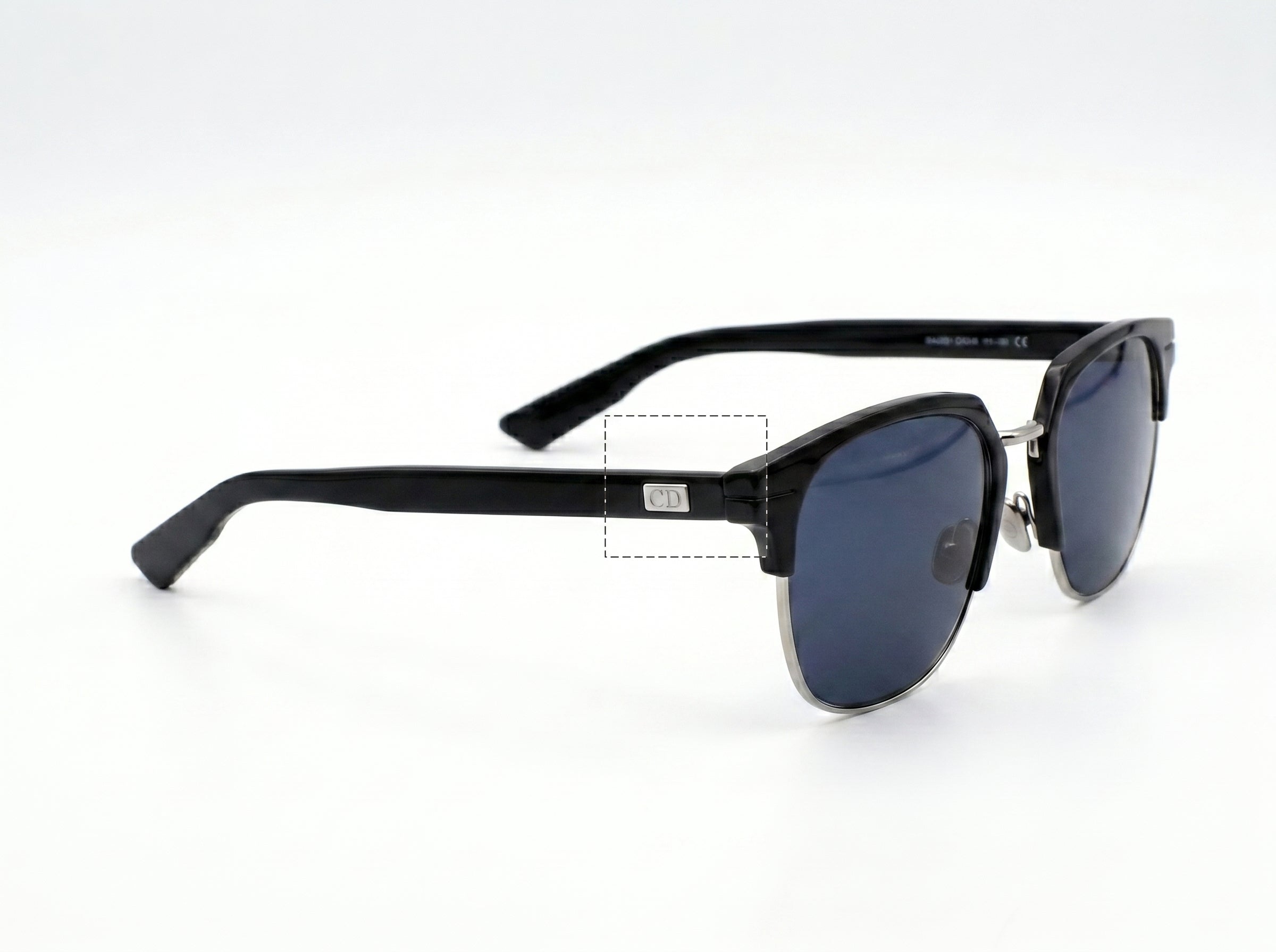 Lunettes de soleil carrées Christian Dior AL13.15 – Noir mat et palladium
