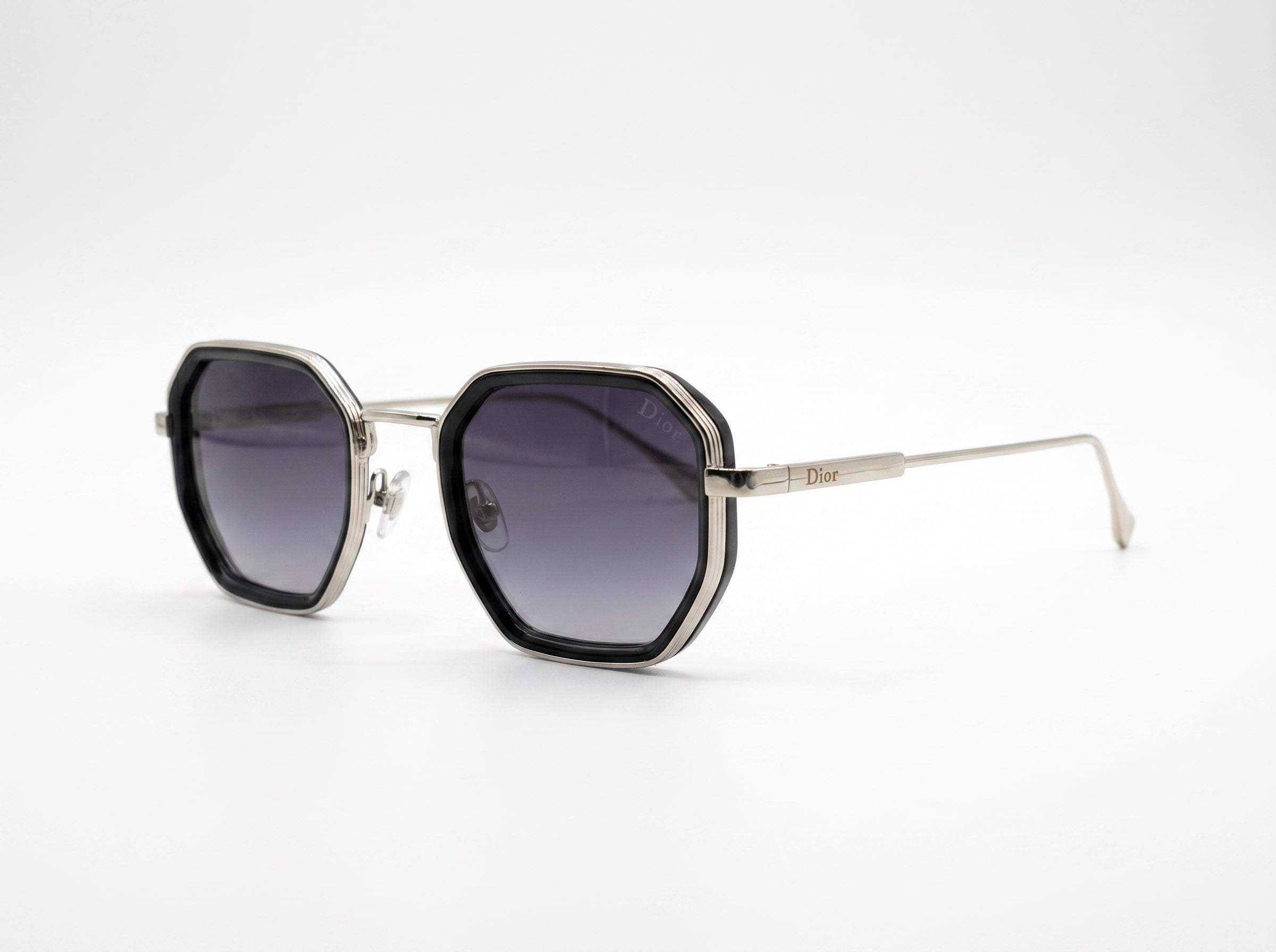 Lunettes de soleil de créateur Christian Dior au design géométrique – Monture argentée et noire