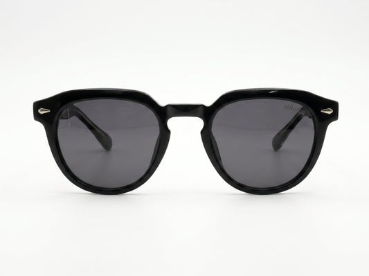 Classic Round Summer Shades – Black Frame & Tinted Lenses
